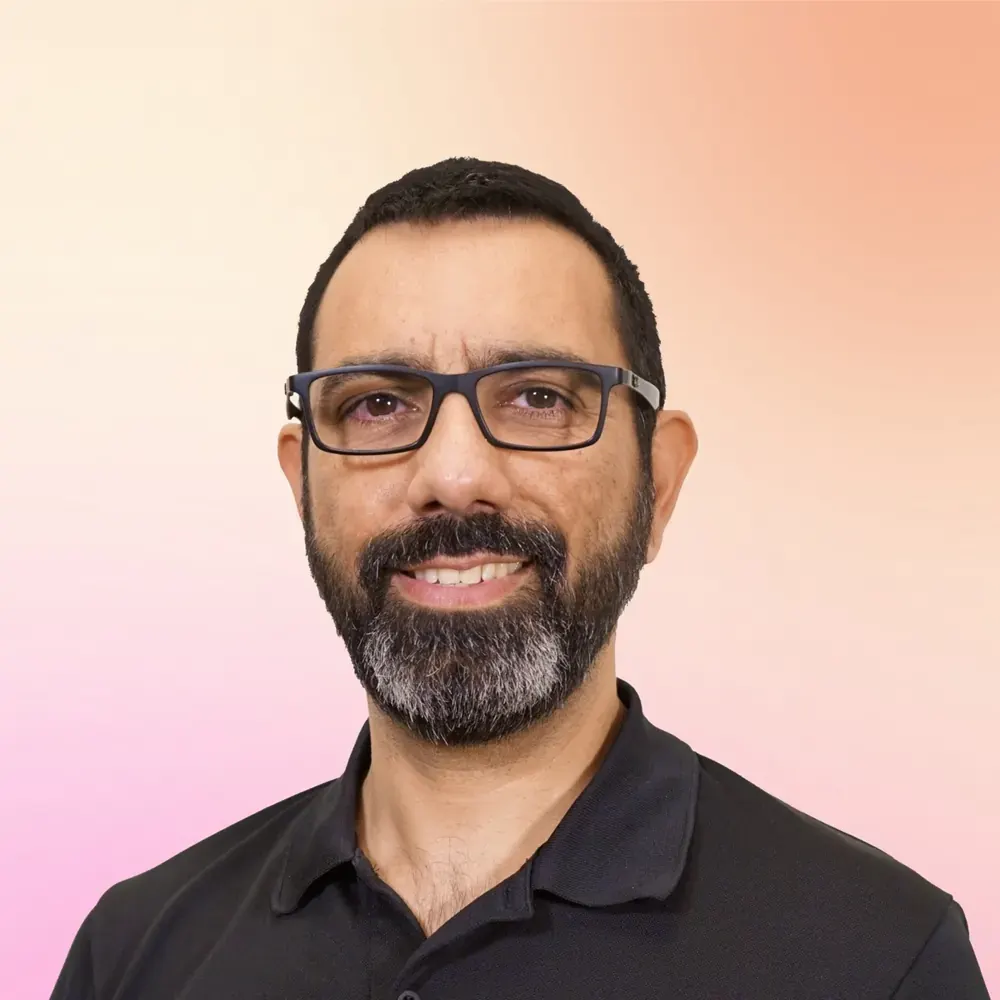 Portrait of José, Dev-id Academy instructor